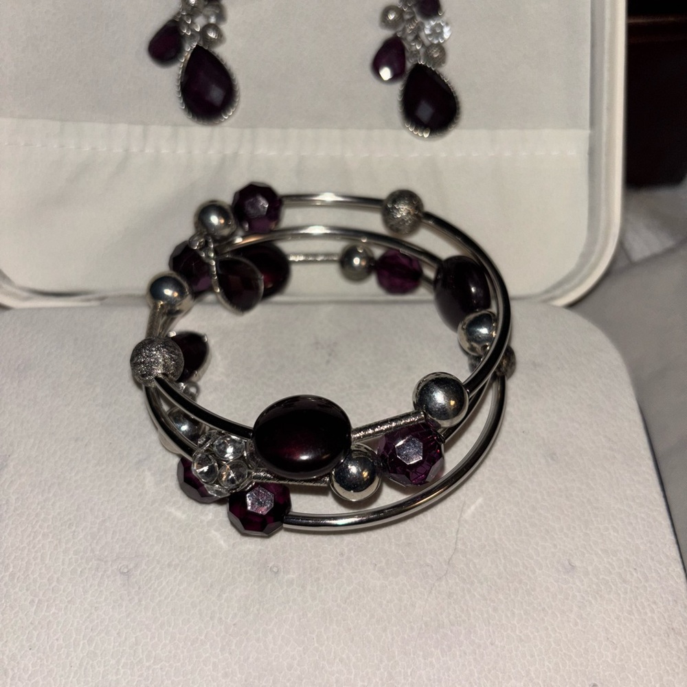Elegant Silver and Purple Bracelet/Earring Set